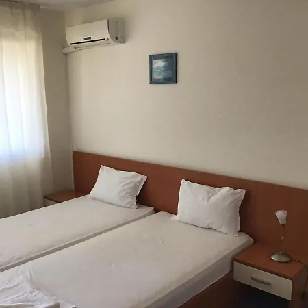 Family Atlas Hotel Sinemoreț