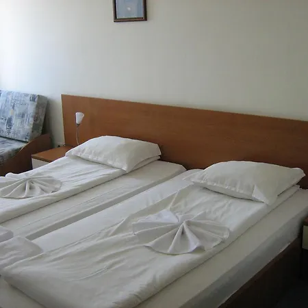 Hotel Family Atlas 2*