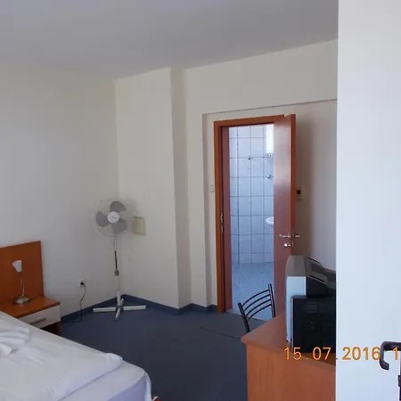 Отель Family Atlas Синеморец