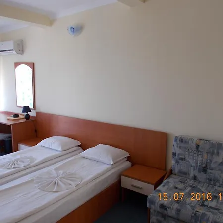 Hotel Family Atlas Sinemoreț