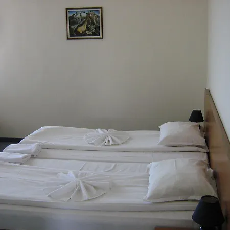 Family Atlas Sinemoreț