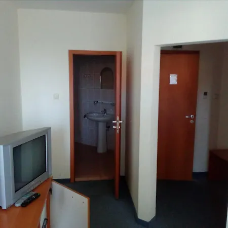 хотел атлас