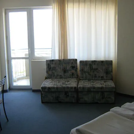 Family Atlas Hotel 2*