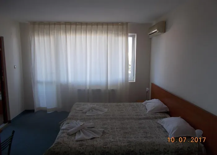 Ξενοδοχείο Family Atlas