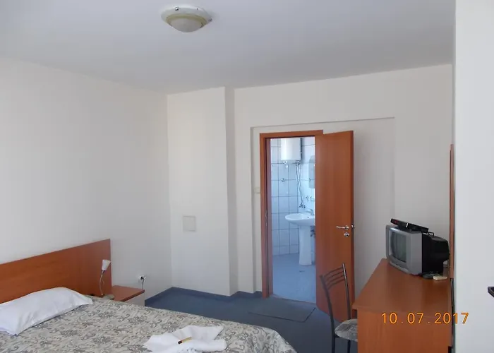 Ξενοδοχείο Family Atlas Sinemoretz