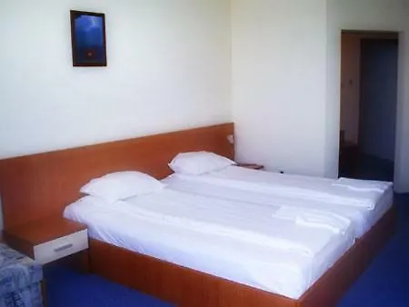 Ξενοδοχείο Family Atlas